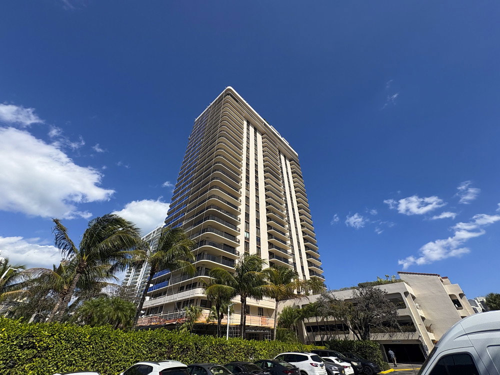 Turnberry Isles South